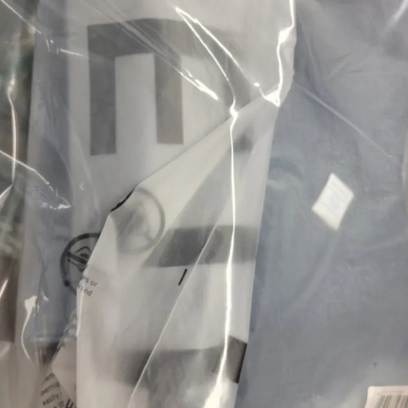 SHEIN Men's Contrast Distressed Jeans - Picture 7 of 7